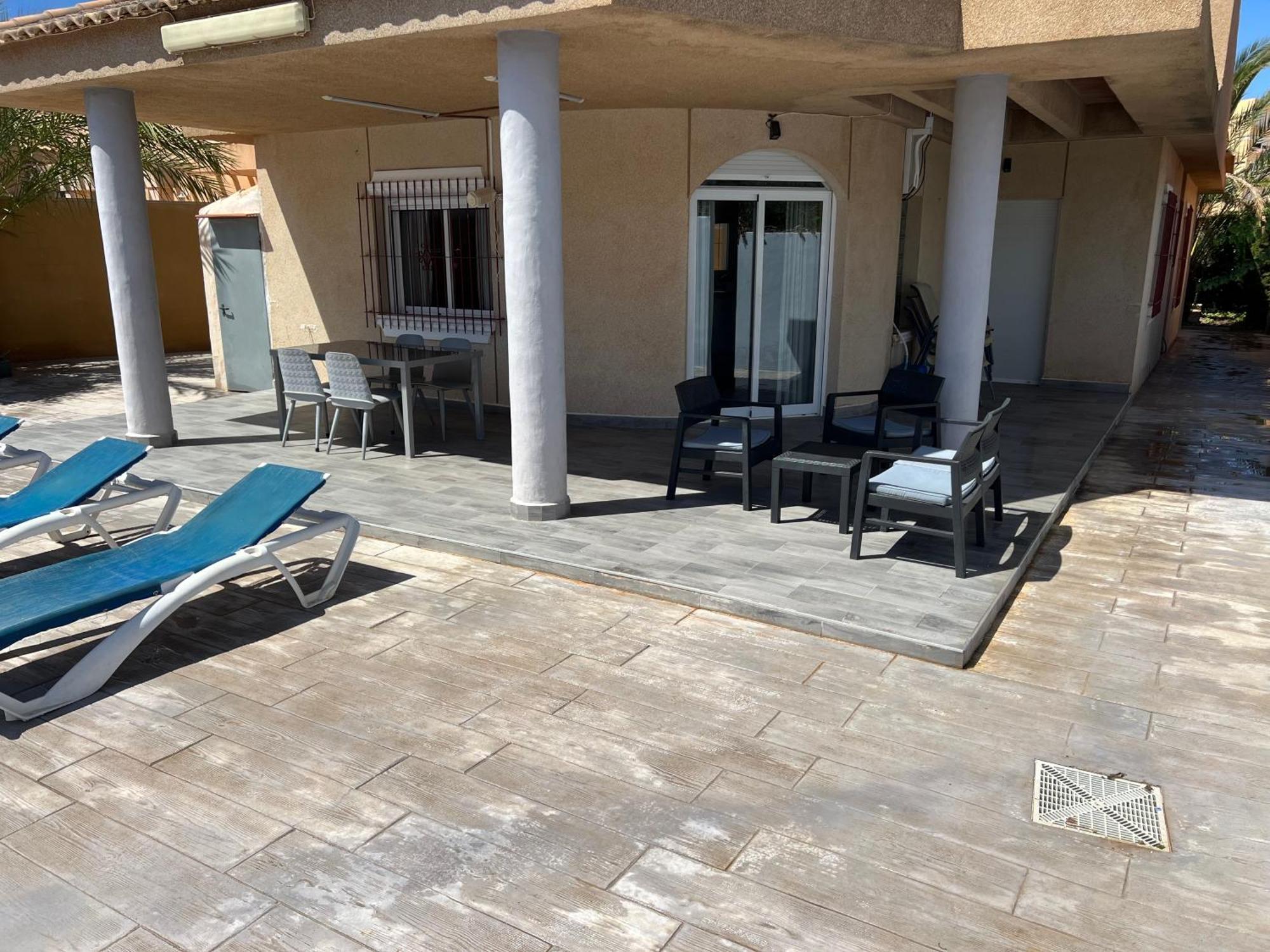 CHALET CON PISCINA A 100m DE LA PLAYA La Manga del Mar Menor Exterior foto